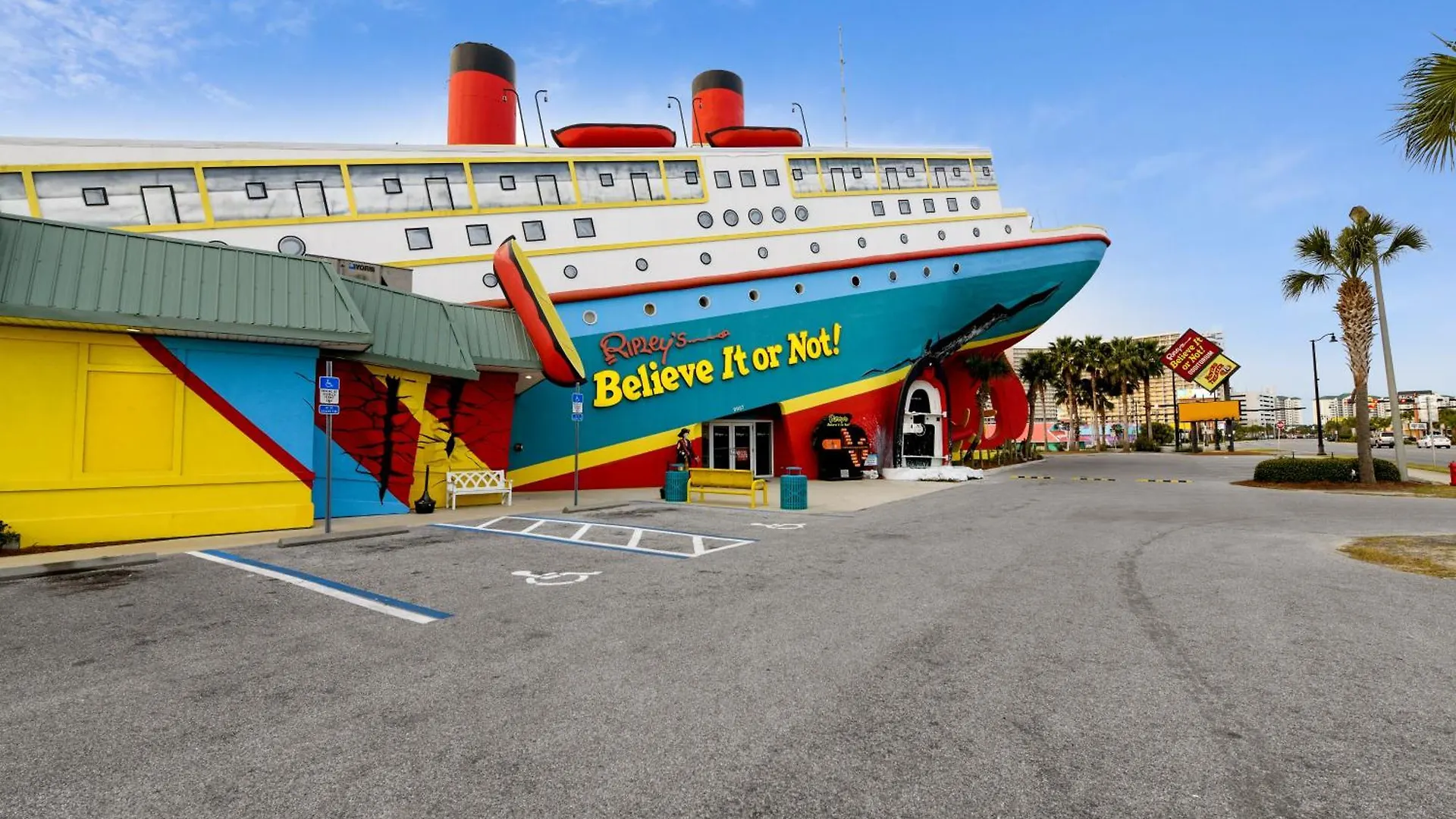 Semesterbostad Memory Float By Book That Condo Panama City Beach
